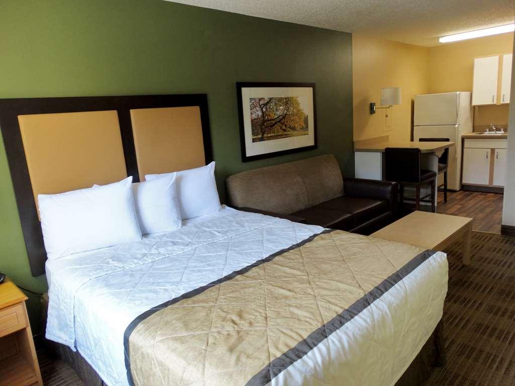 Extended Stay America Suites - Kansas City - Shawnee Mission Merriam Room photo
