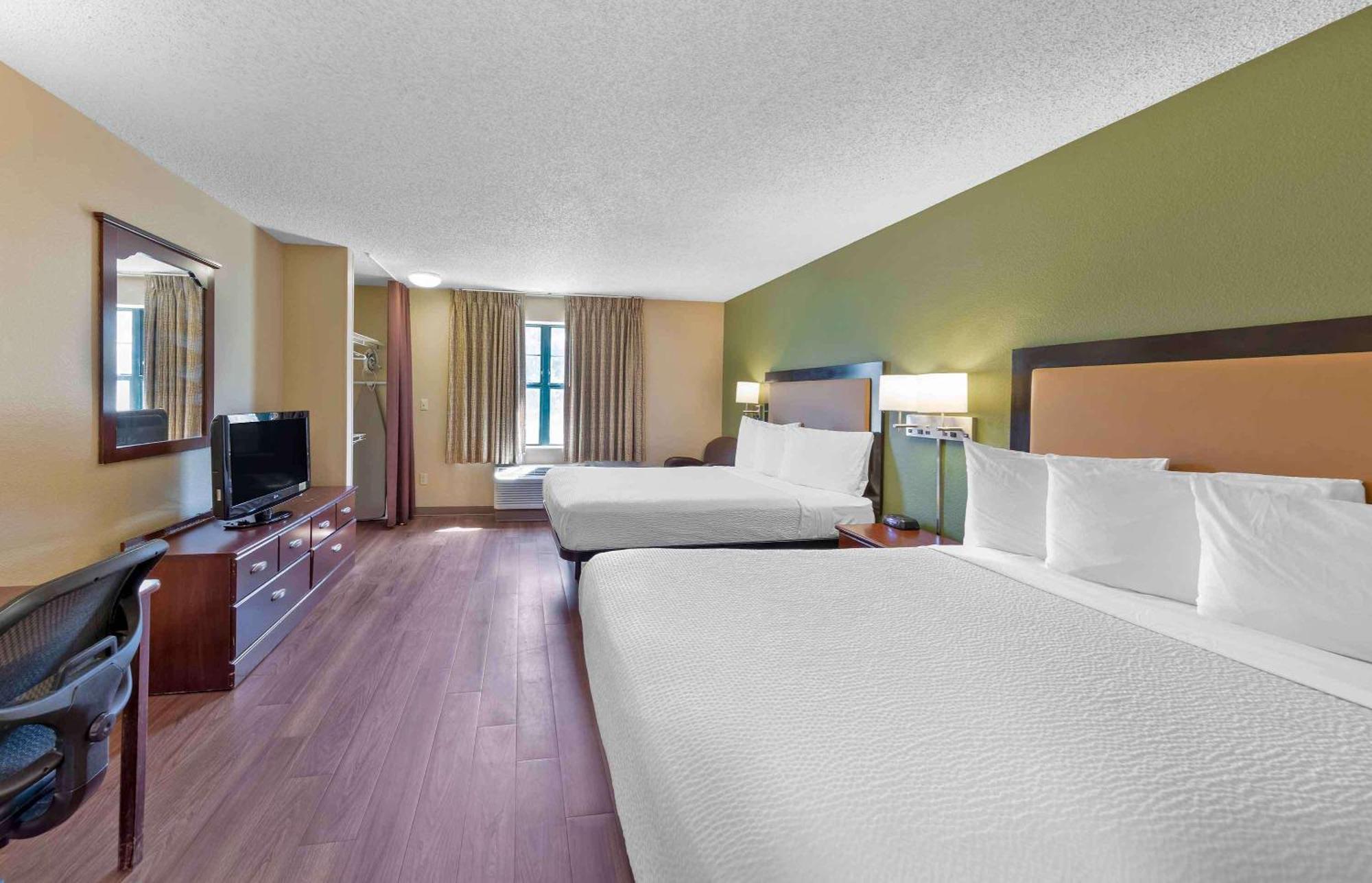 Extended Stay America Suites - Kansas City - Shawnee Mission Merriam Exterior photo